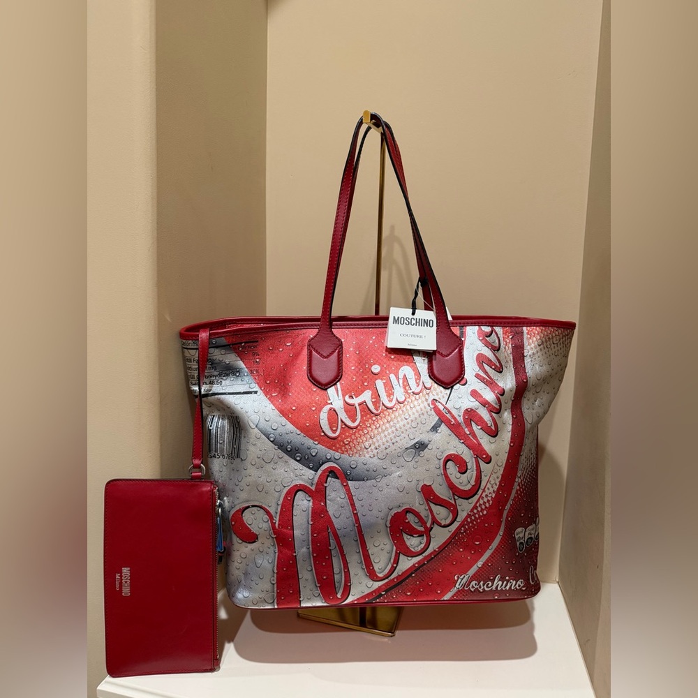 Moschino
Couture Coca Cola Shopper Tote